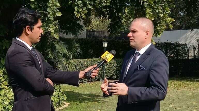 War in Ukraine: Poland says no visa required for Indians crossing border