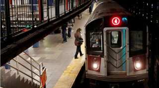 57-year-old woman gets hit in head with hammer several times at New York subway station