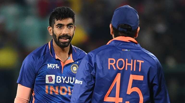 'Anything he touches turns to gold': Md. Kaif praises Rohit Sharma after India beat Sri Lanka in 2nd T20I 'Anything he touches turns to gold': Md. Kaif praises Rohit Sharma after India beat Sri Lanka in 2nd T20I