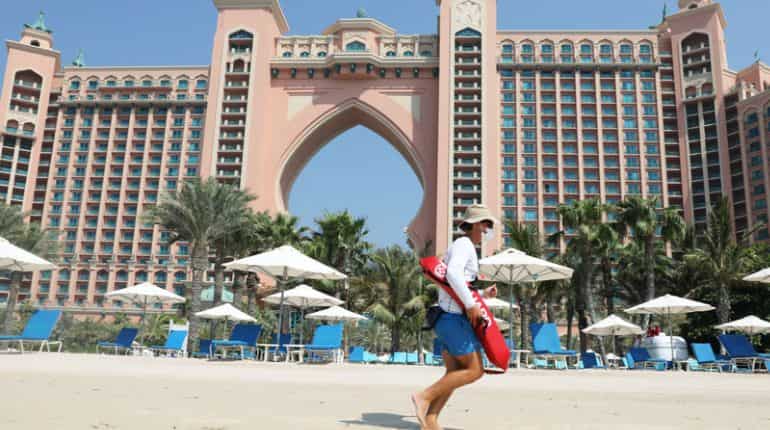 UAE drops face masks outdoors, quarantine for Covid contact cases