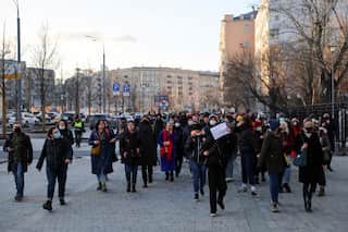 More than 2000 detained in anti-war protests across Russia