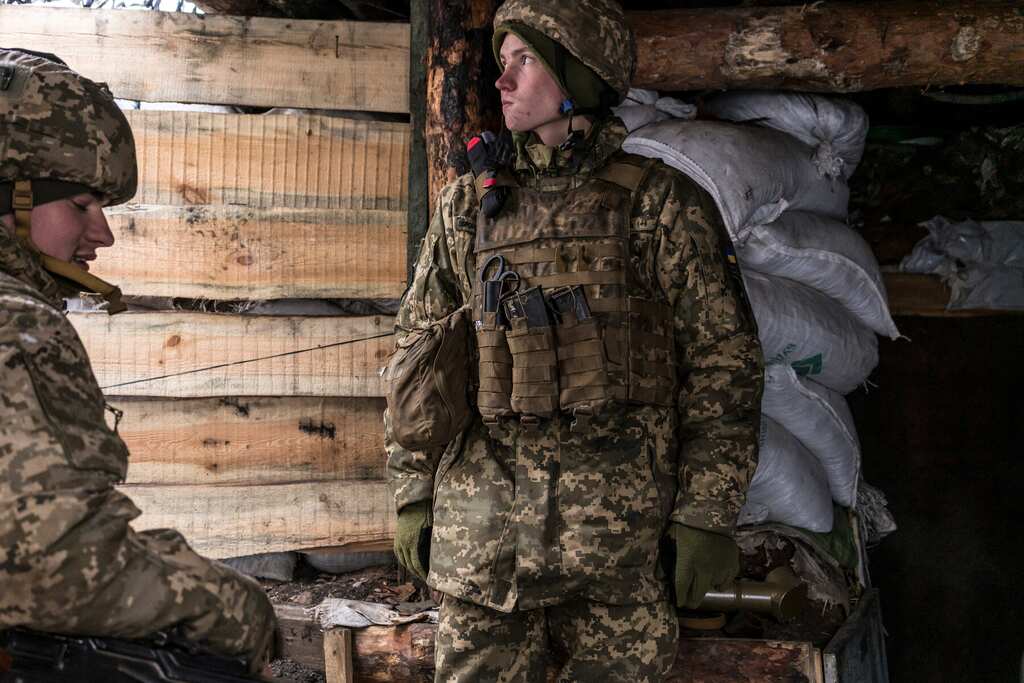 Ukraine agrees to talk with Russia at Ukraine-Belarus border