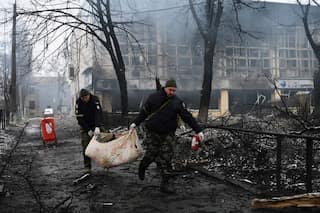 Russia moves to encircle and capture critical cities in Ukraine