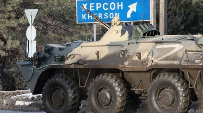 Kherson: First Ukrainian city falls to Russian troops 