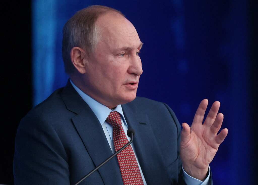 Russia to cut off Ukraine from the sea? Putin readies week 2 invasion strategy