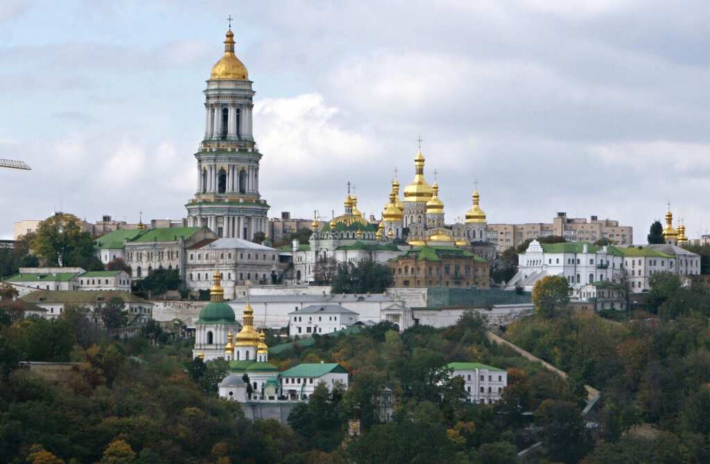 Kyiv's historical sites at risk: Russian missiles strike Babi Yar