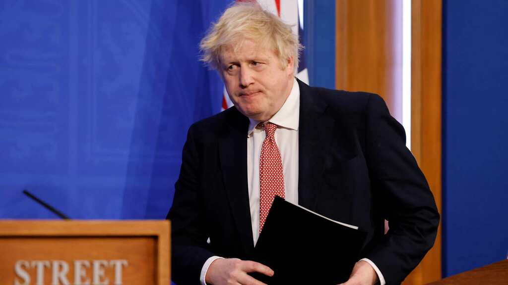 Britain ponders change in legislation as 11 wealthy Russians sanctioned