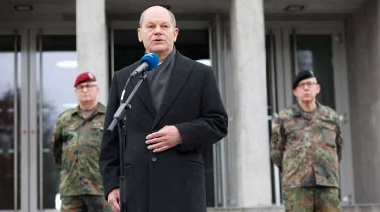 Ukraine war pushes Germans to change. They are wavering. Ukraine war pushes Germans to change. They are wavering.