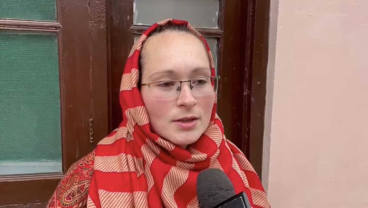 Ukrainian woman married in Kashmir appeals to Indian PM Modi to ask Russia to end violence Ukrainian woman married in Kashmir appeals to Indian PM Modi to ask Russia to end violence