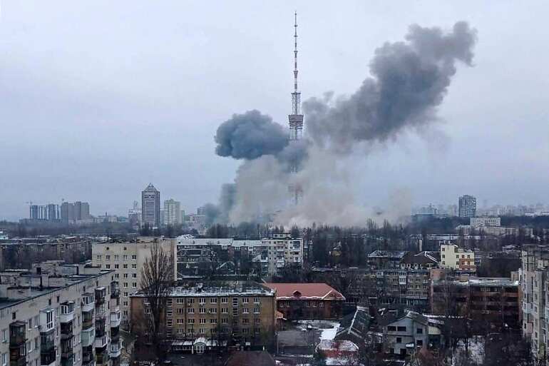 Wedding bells in warzone Kyiv: Dmytro proposed to Anna during New Year