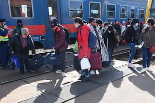 Indian, African students allege racism at Ukrainian border