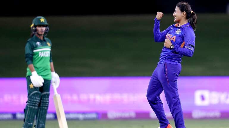 Women's WC 2022: Sachin Tendulkar, Virender Sehwag congratulate Team India after win against Pakistan Women's WC 2022: Sachin Tendulkar, Virender Sehwag congratulate Team India after win against Pakistan