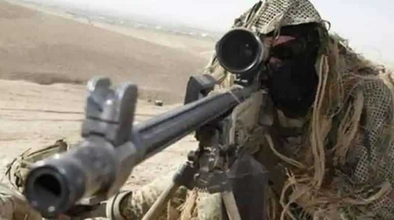 Invading Russian military forces belt-maker to weave camouflage webbing for Ukrainian troops