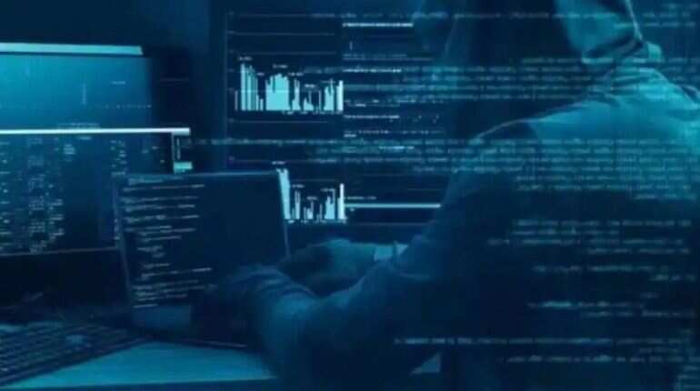 Using fake profiles of women, Ukrainian hackers duped Russian soldiers to help military: Report