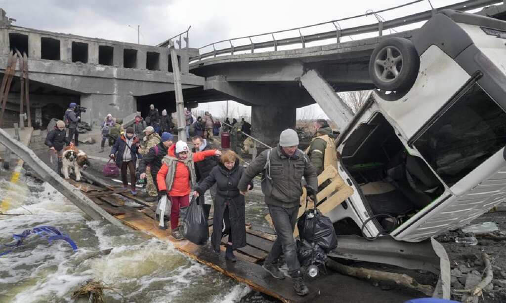 Humanitarian Corridors Fail: Shelling continues despite offers of safe passage