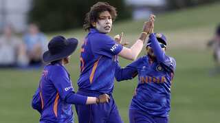 Women's World Cup 2022: Indian pacer Jhulan Goswami equals world record in clash against New Zealand