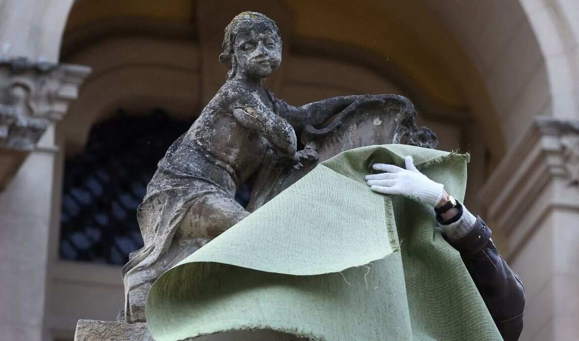 Keeping destruction to the minimum