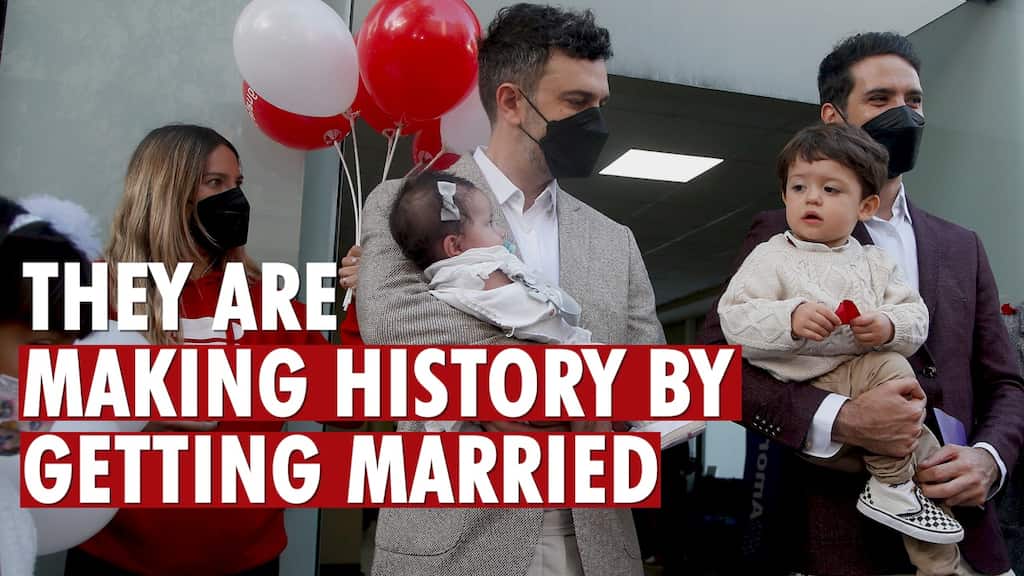 Chile's first gay couple weds