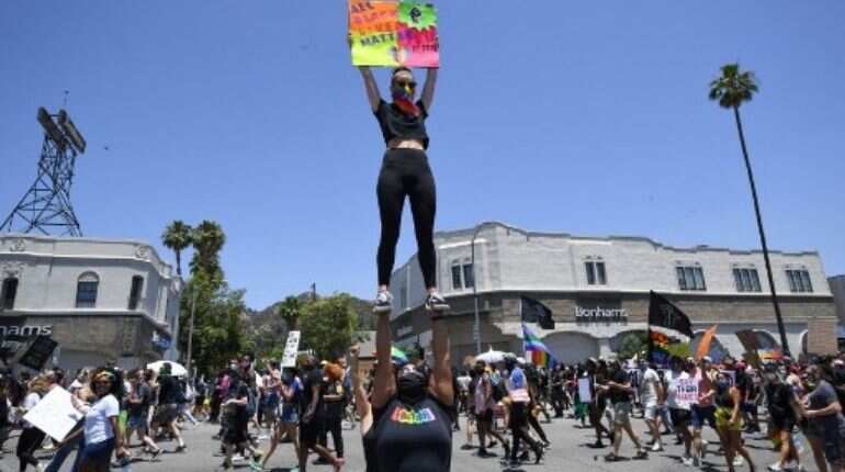 Texas court suspends investigations of parents of transgender minors