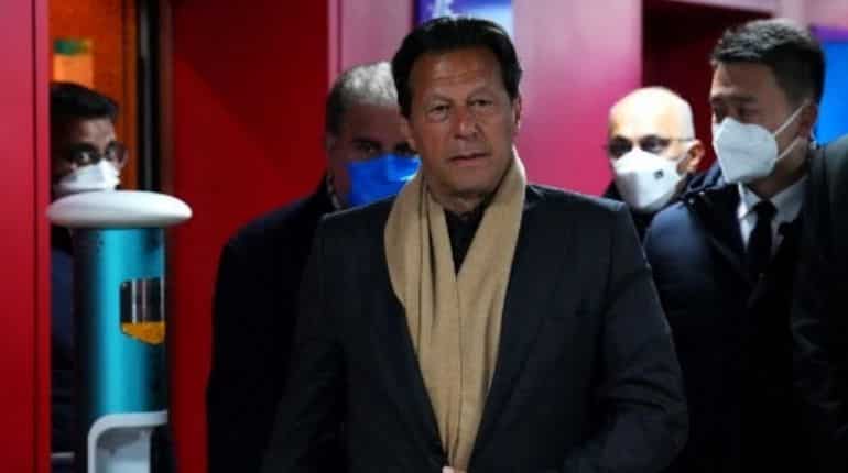 Opposition accuses Imran Khan of coercive measures ahead of no-trust vote Opposition accuses Imran Khan of coercive measures ahead of no-trust vote