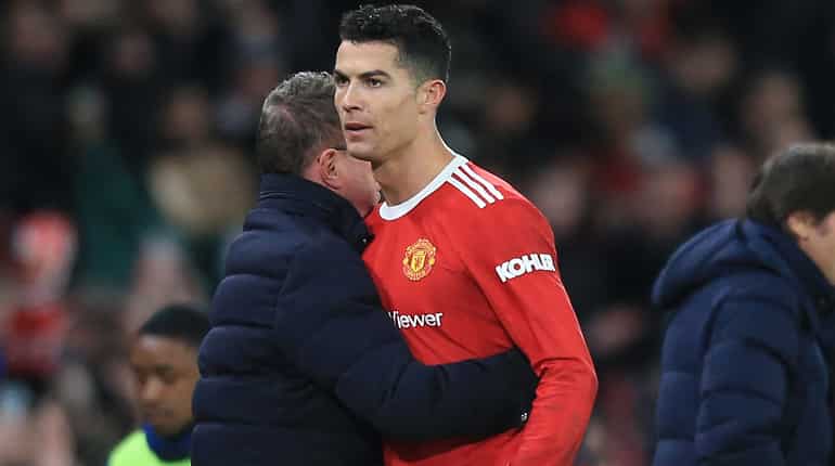 Cristiano Ronaldo breaks world record in football with a stunning hat-trick against Tottenham Hotspur Cristiano Ronaldo breaks world record in football with a stunning hat-trick against Tottenham Hotspur