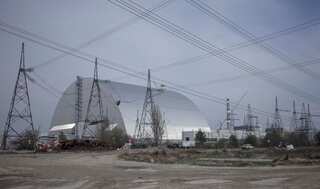 Russia-Ukraine conflict: Chernobyl nuclear plant loses power again