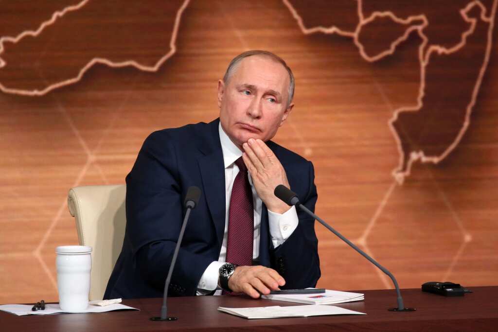 Ukraine war: Russia quits council of Europe before vote on expulsion
