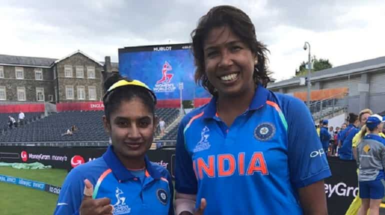 It is an honour to play alongside Jhulan Goswami: Mithali Raj praises veteran pacer on taking 250 ODI wickets
