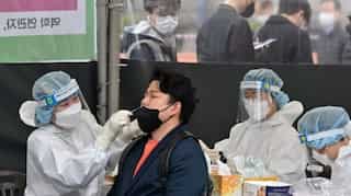 South Korea reports more than 600,000 Covid cases amid Omicron surge