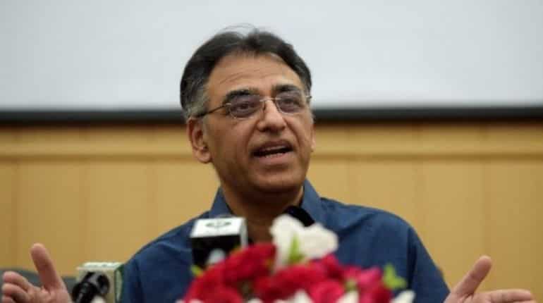 COVID-19: Pakistan decides to end all restrictions