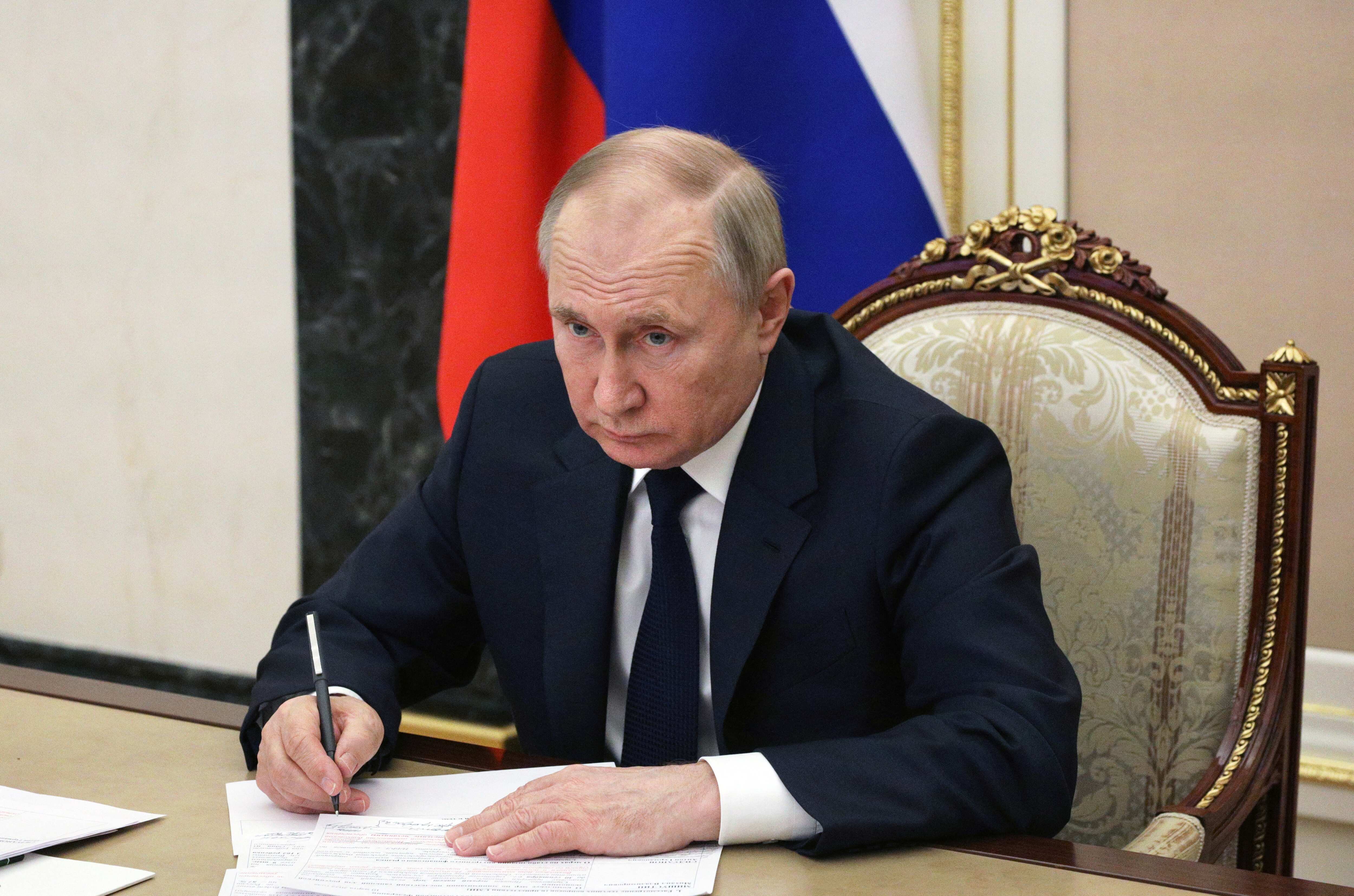 'Villas in Miami': Putin lashes out at 'scum' and 'traitors' amid Ukraine war