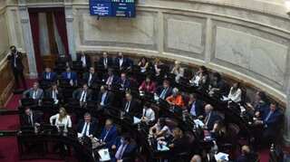 Argentina parliament approves IMF deal to restructure $45 billion debt