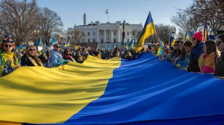 If the US isn't accepting many Ukrainian refugees, what is it doing?