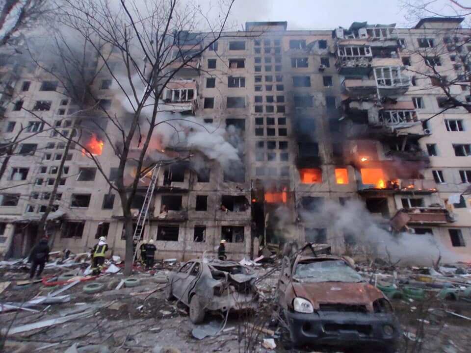 Russia-Ukraine Conflict: Fire after shelling kills at least one in Kyiv
