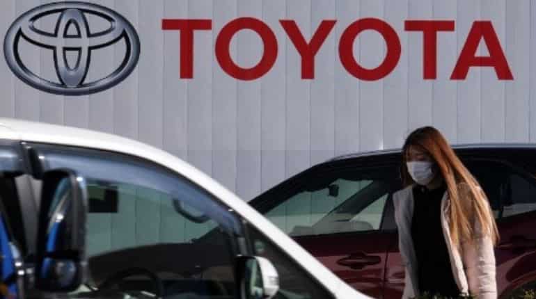 Toyota hit by massive system glitch, 12 factories halt production in Japan