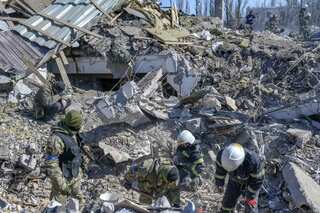 Around 100 feared dead in Russian attack on military barracks in southern Ukraine: Report