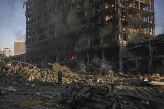 Russia bombs shopping centre in Kyiv, at least 8 killed: Reports