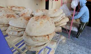Egyptian Prime Minister Moustafa Madbouly sets fixed price for unsubsidised bread