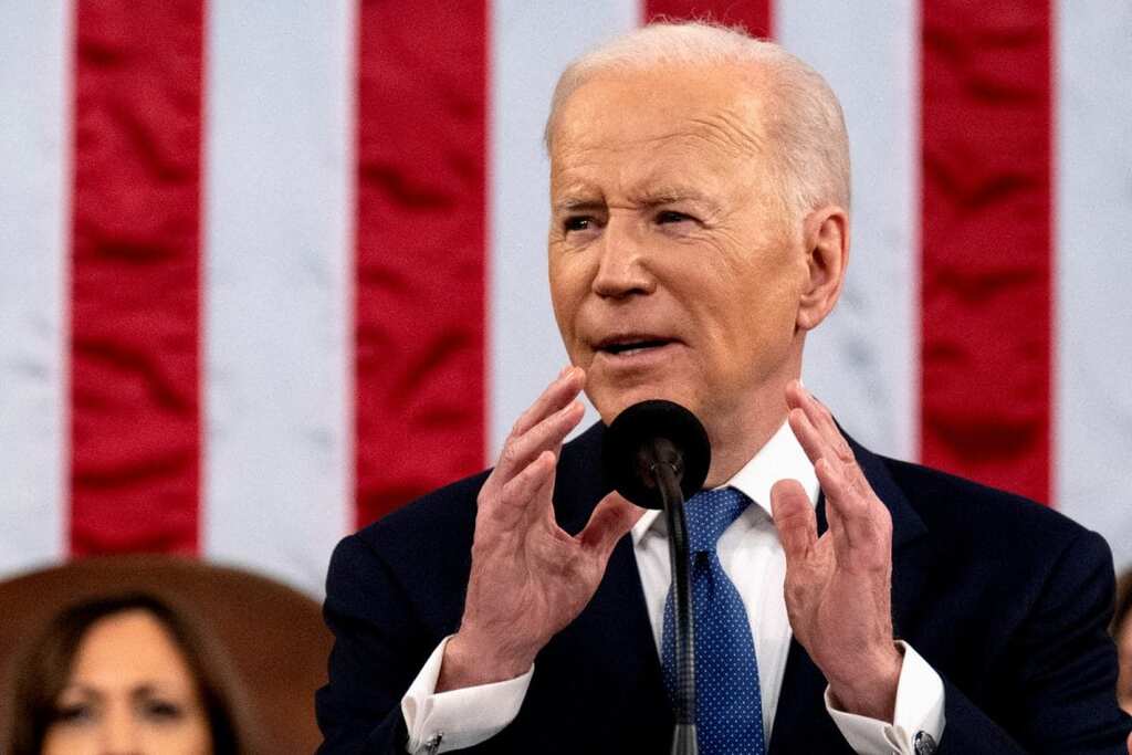United States bolster Ukraine's air defense system, sends soviet weapons to fight Russia