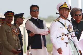 Ahead of no-confidence vote, 3 allies of Khan join opposition; Pak PM says ‘won’t resign'