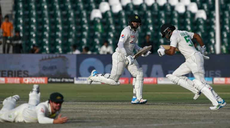 Imam-ul-Haq, Abdullah Shafique stay solid on Day 4 as 3rd Test between Pakistan and Australia hangs in balance Imam-ul-Haq, Abdullah Shafique stay solid on Day 4 as 3rd Test between Pakistan and Australia hangs in balance