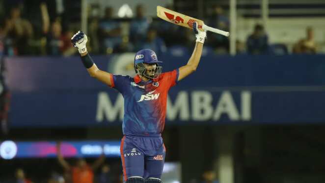 Axar Patel | Photo: IPL |