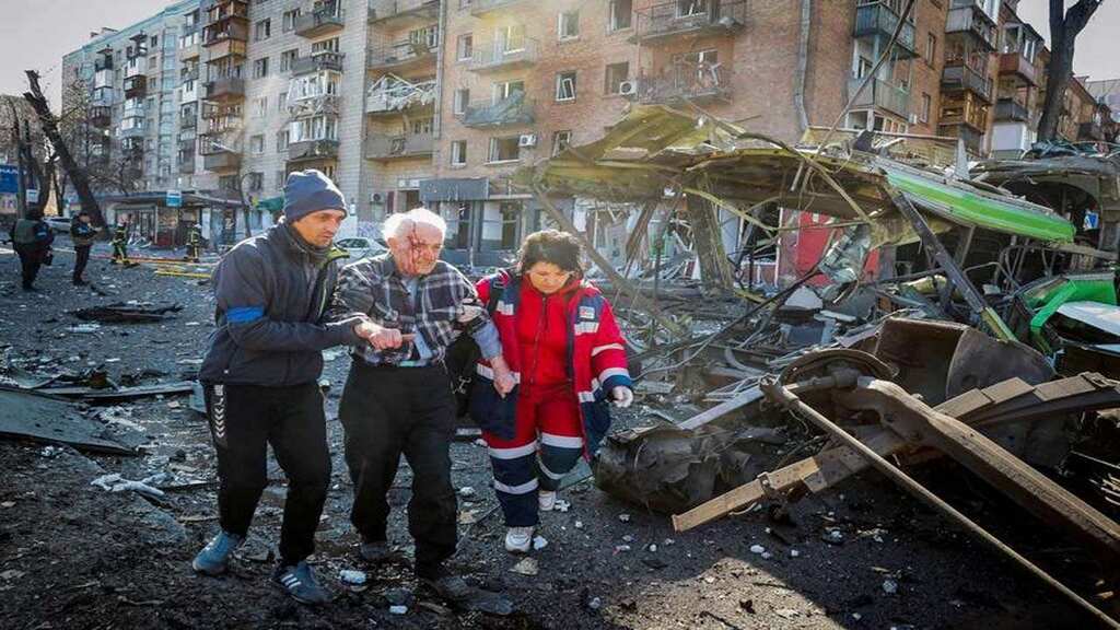 Russian troops intensify attacks on Ukrainian cities, missiles hit Lviv fuel depot
