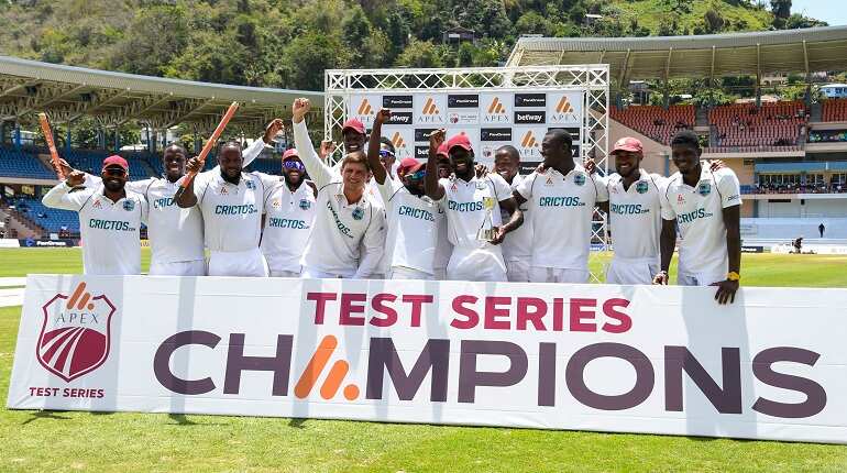 West Indies grab Botham-Richards Trophy with a thumping 10-wicket victory against England in 3rd Test West Indies grab Botham-Richards Trophy with a thumping 10-wicket victory against England in 3rd Test