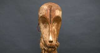 ‘Stolen goods’: Protest erupts after rare Gabon mask sold for $4.6mn in southern France