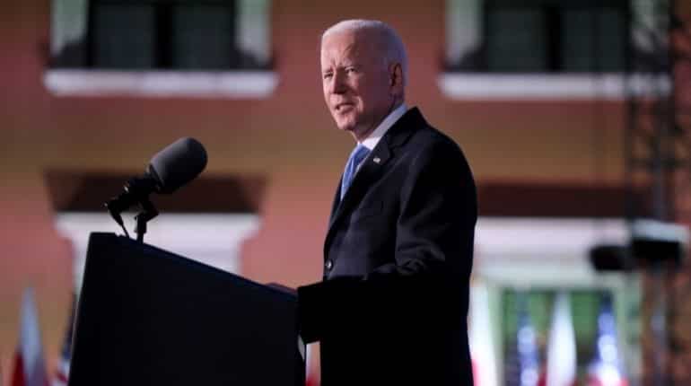 Biden’s budget focuses on fighting inflation, but that’s mainly a fed project