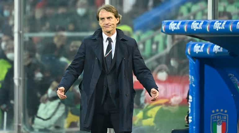 Italy manager Roberto Mancini vows to stay despite missing out on FIFA World Cup 2022