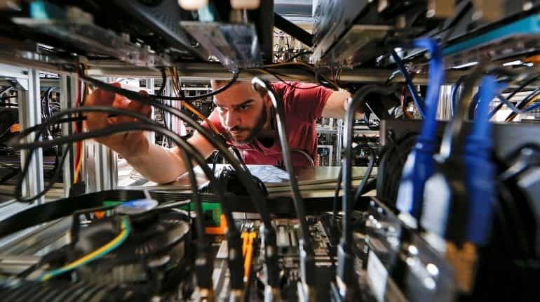 Altering code can reduce bitcoin energy consumption by 99%, say climate groups