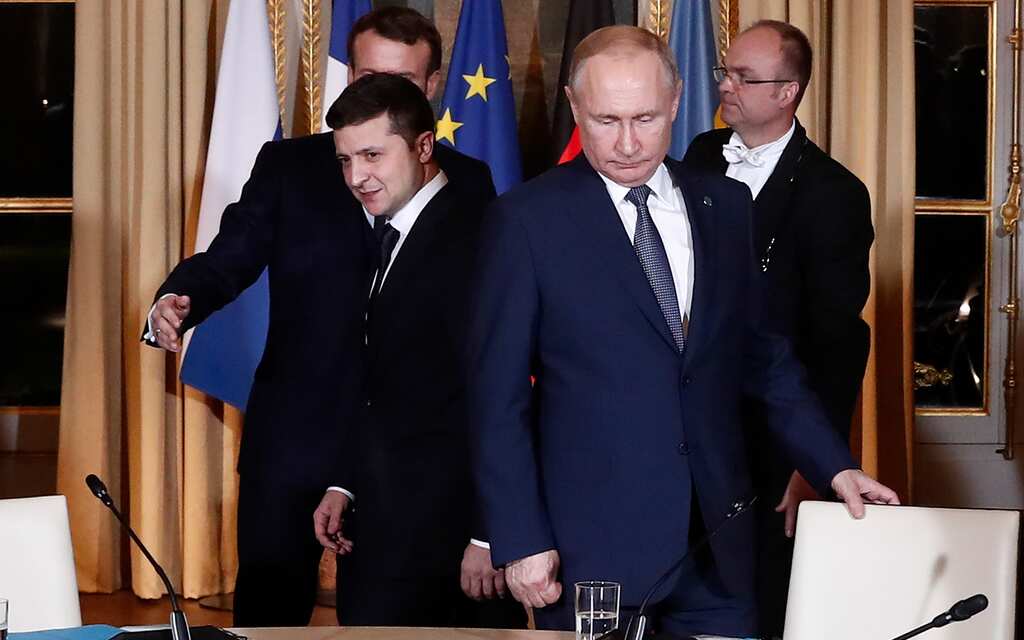 Russia to 'drastically reduce' assault, Kyiv sets condition for 'neutral status'