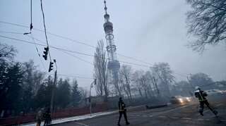 Scepticism greets Russian pledge to deescalate around Kyiv